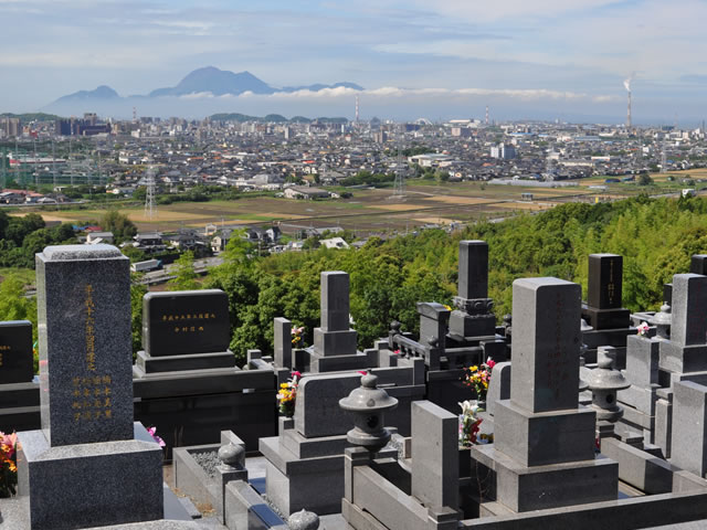 甘木山公園墓地